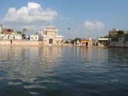 govardhana, vrindavana, parikrama, radha kunda, syama kunda,